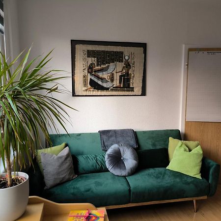 Ferienwohnung Fuer 1-3 Personen In Berlin, Naehe U Friedrichsfelde Eksteriør bilde