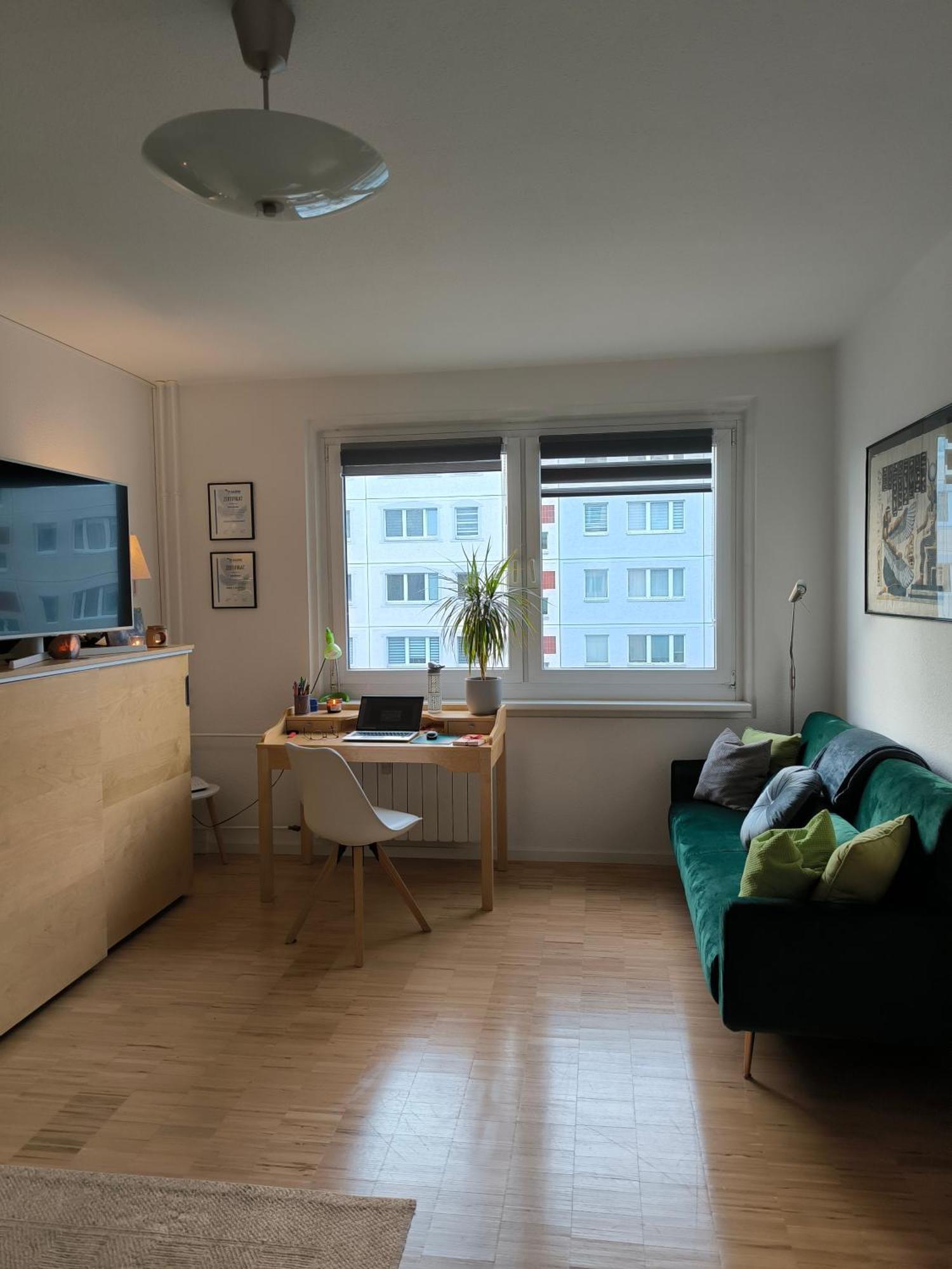 Ferienwohnung Fuer 1-3 Personen In Berlin, Naehe U Friedrichsfelde Eksteriør bilde